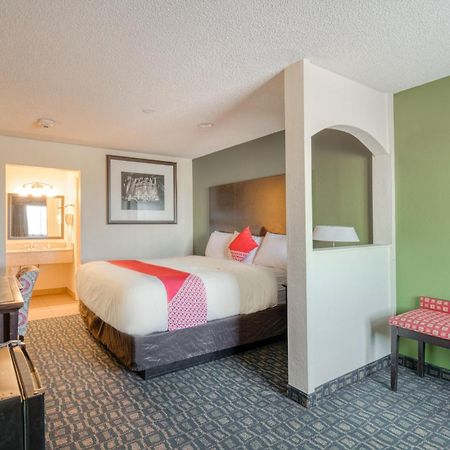 Oyo Hotel Rosenberg Tx I-69 Εξωτερικό φωτογραφία